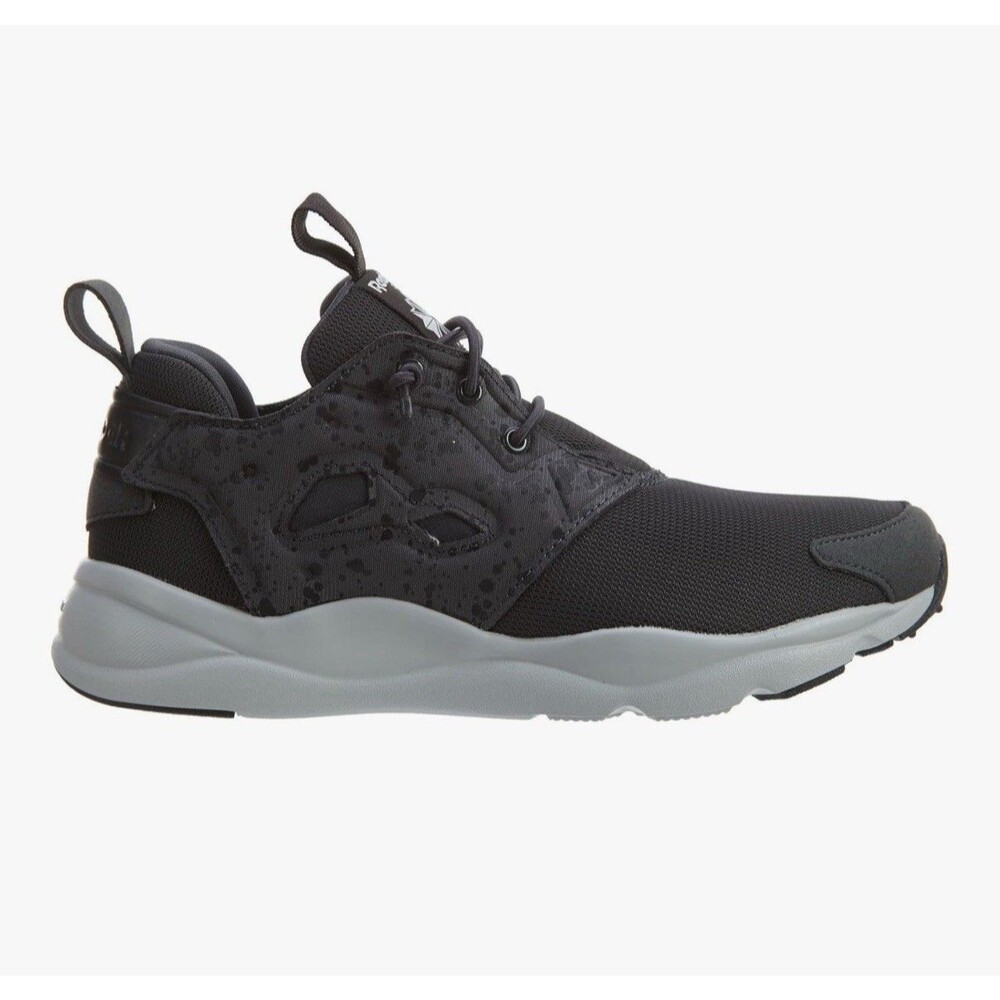 Women’s Reebok Furylite COAL/BLACK/STEEL/WHITE Size‎ 6 NWOB